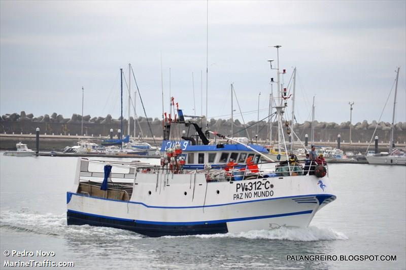 paz no mundo (Unknown) - IMO , MMSI 263401740, Call Sign CURL 9 under the flag of Portugal