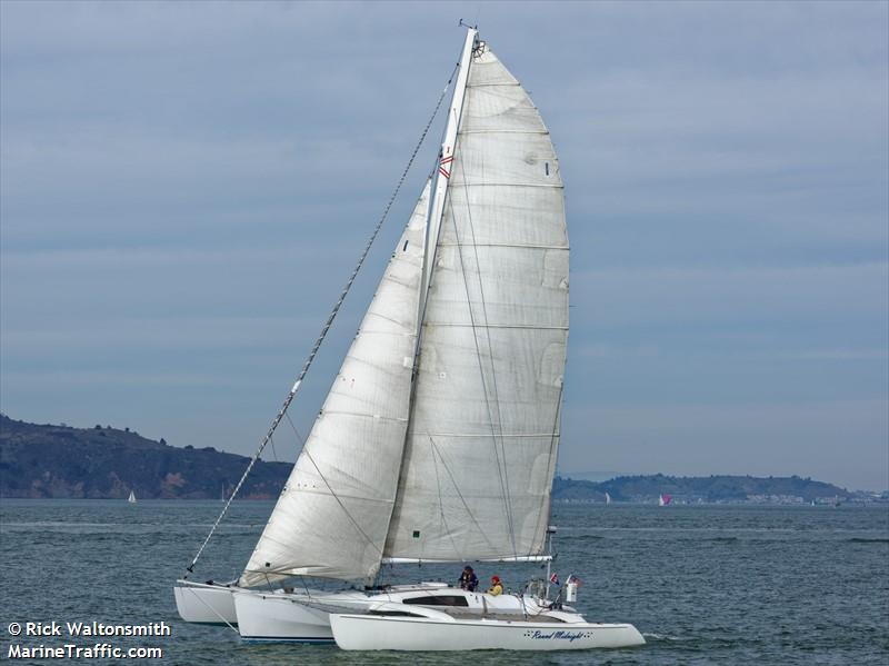 round midnight (Sailing vessel) - IMO , MMSI 338236492 under the flag of USA