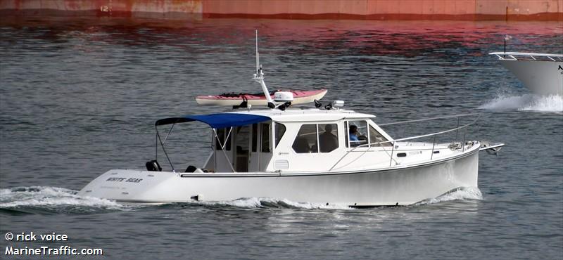 white bear (Pleasure craft) - IMO , MMSI 338314744 under the flag of USA