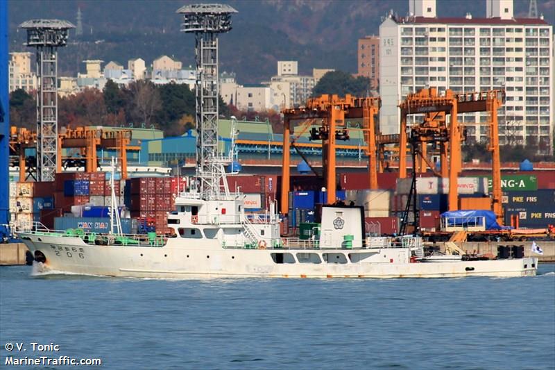 mugunghwa 6 (Fishing Support Vessel) - IMO 9121584, MMSI 440460000, Call Sign DTTA under the flag of Korea