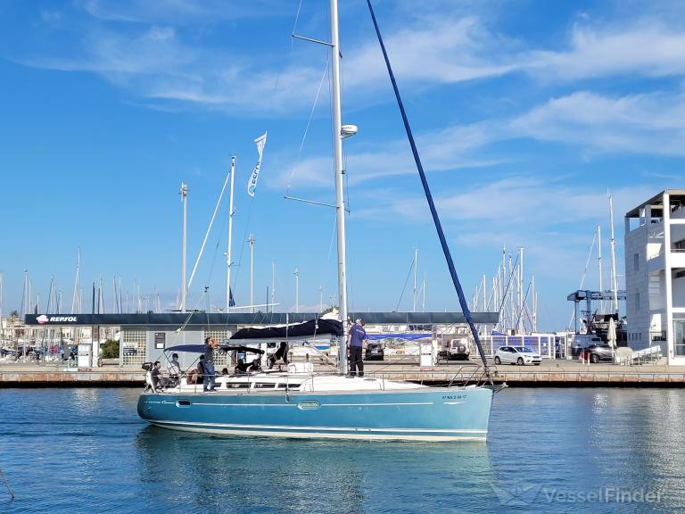 deneb (Sailing vessel) - IMO , MMSI 225988338 under the flag of Spain
