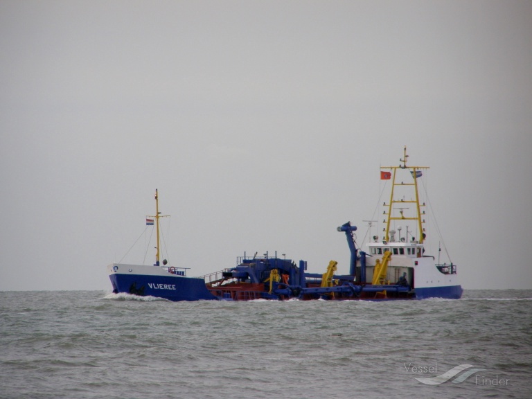 vlieree (Hopper Dredger) - IMO 5101938, MMSI 312102000, Call Sign V3QN2 under the flag of Belize