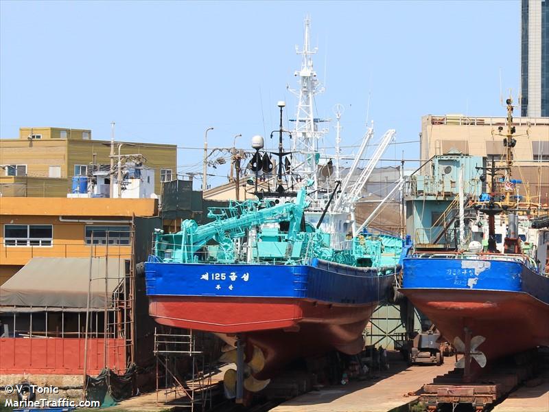 no.125 keum sung (Fishing vessel) - IMO , MMSI 440105940, Call Sign 327 KS under the flag of Korea