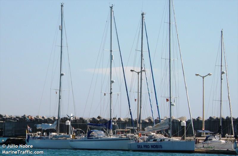 resolute of thames (Sailing vessel) - IMO , MMSI 235035934, Call Sign MCPN9 under the flag of United Kingdom (UK)