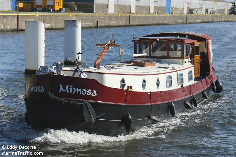 mimosa (Pleasure craft) - IMO , MMSI 235089016, Call Sign 2EXR8 under the flag of United Kingdom (UK)