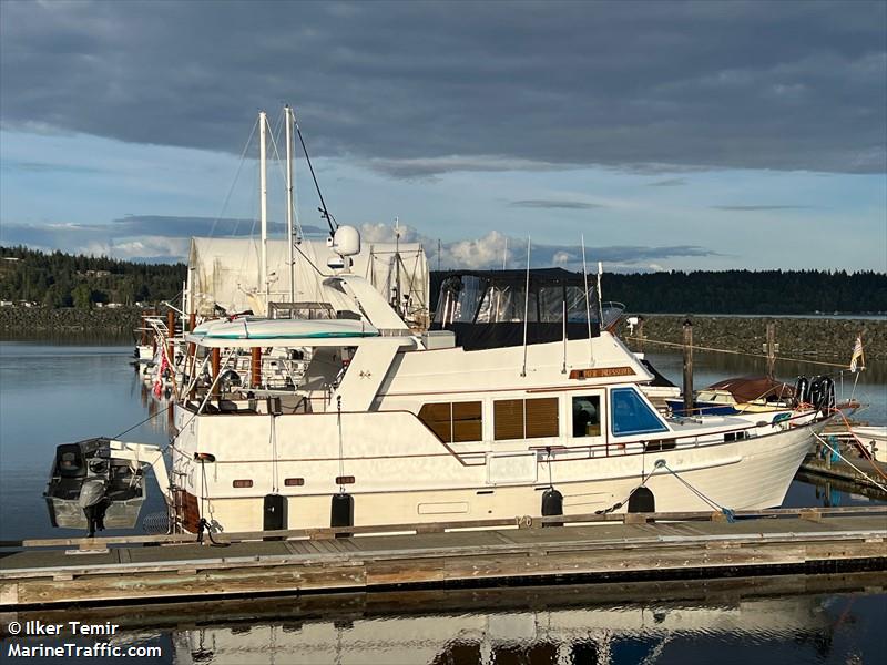 pier pressure (Pleasure craft) - IMO , MMSI 316028603 under the flag of Canada