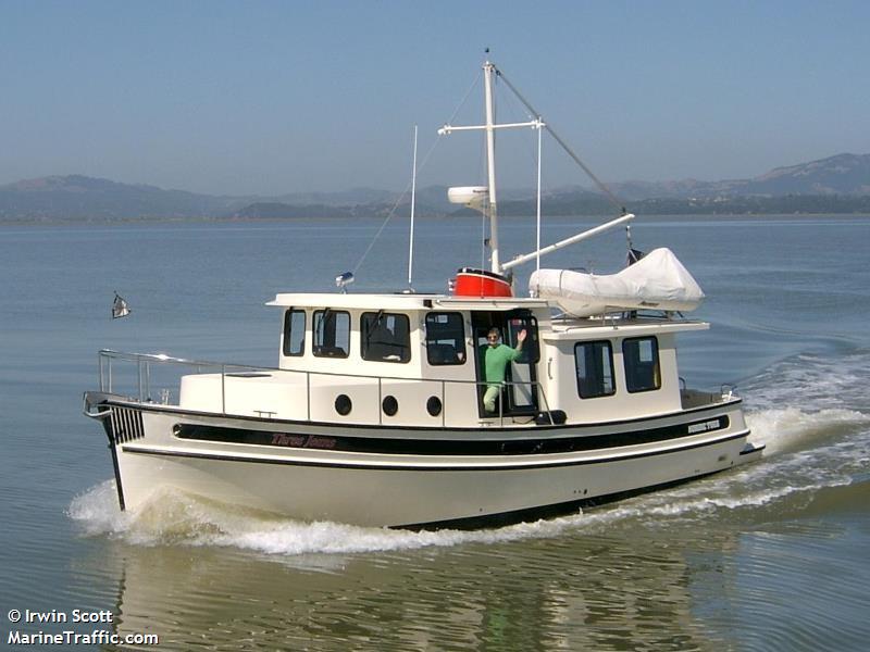 three jeans (Pleasure craft) - IMO , MMSI 338051002 under the flag of USA