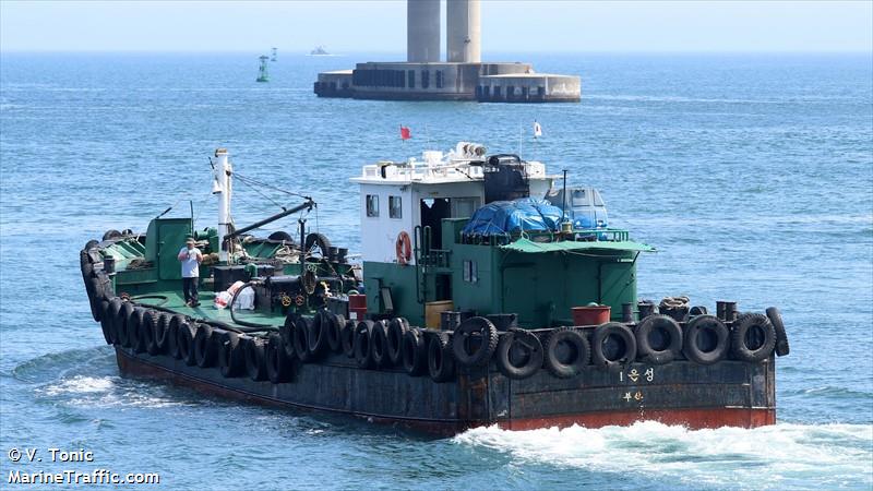 eun sung 1ho (Tanker) - IMO , MMSI 440326290, Call Sign 000736 under the flag of Korea