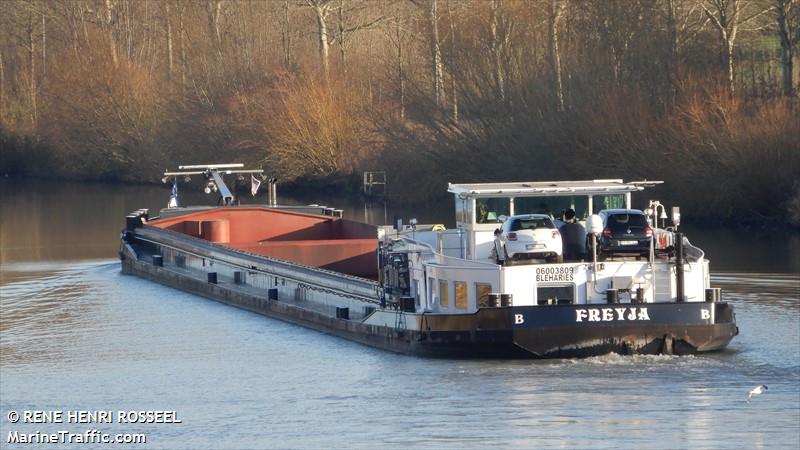 freyja (Cargo ship) - IMO , MMSI 205355290, Call Sign OT3552 under the flag of Belgium