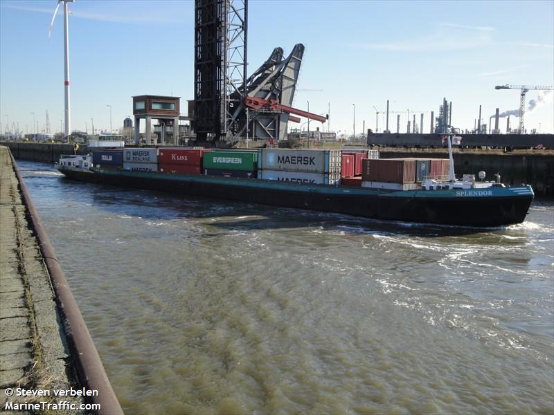 splendor (Cargo ship) - IMO , MMSI 205391690, Call Sign OT3916 under the flag of Belgium