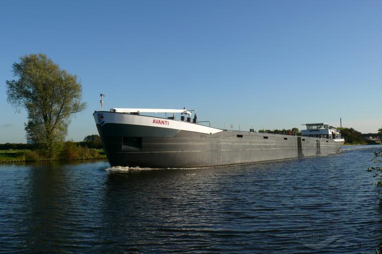 avanti (Cargo ship) - IMO , MMSI 244700117, Call Sign PD9489 under the flag of Netherlands