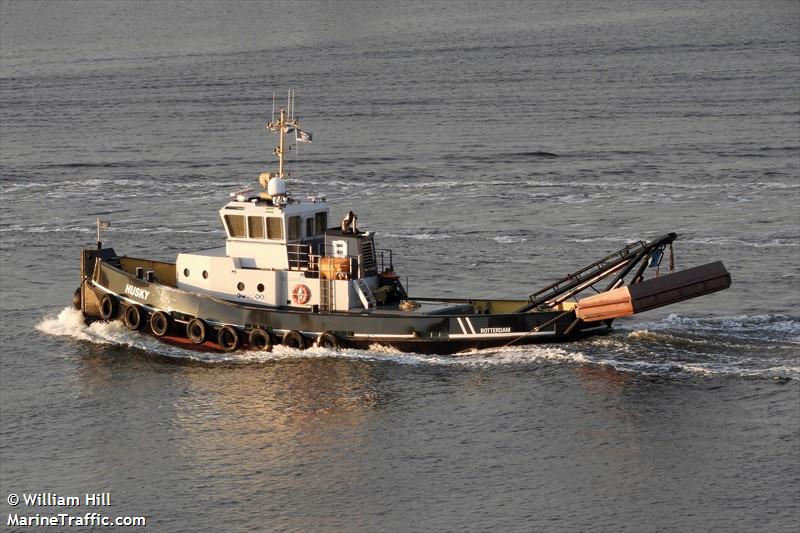 husky (Tug) - IMO , MMSI 244730389 under the flag of Netherlands