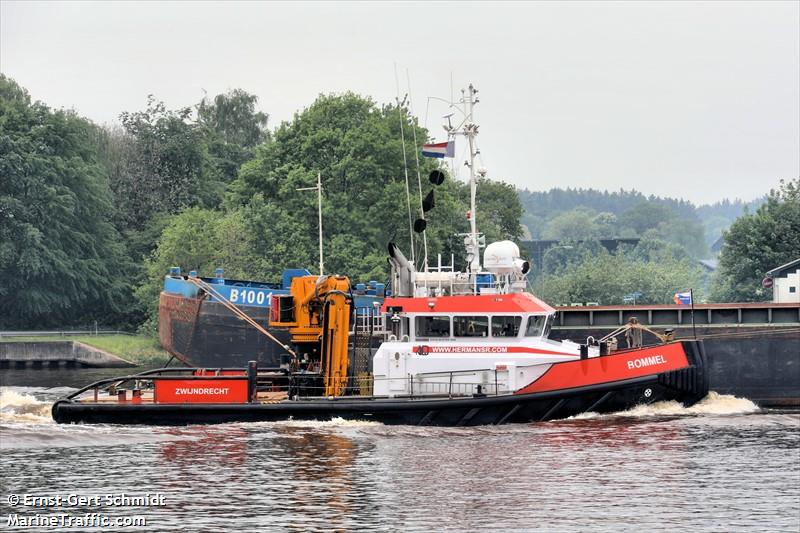bommel (Tug) - IMO 9643659, MMSI 244850205, Call Sign PCCM under the flag of Netherlands