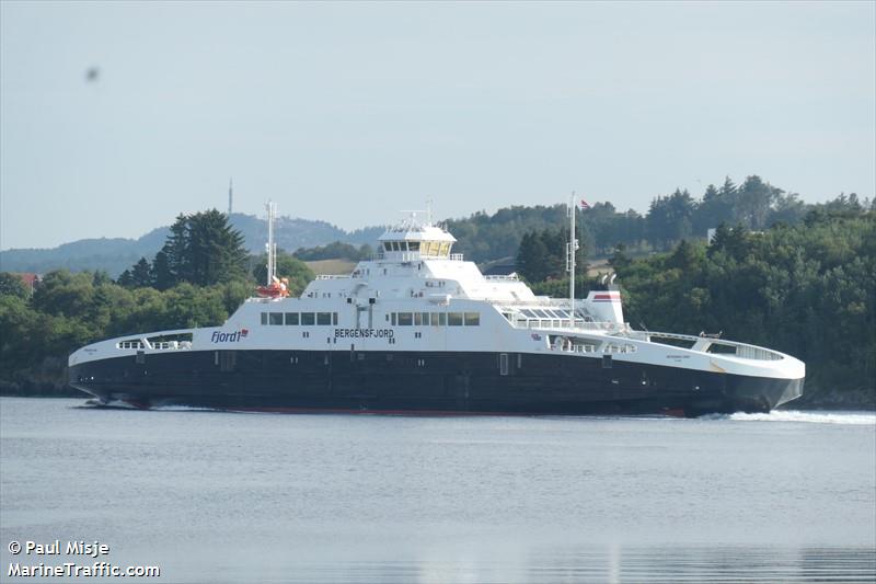 bergensfjord (Passenger/Ro-Ro Cargo Ship) - IMO 9343091, MMSI 258271000, Call Sign LNZZ under the flag of Norway