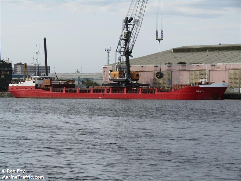 oak i (General Cargo Ship) - IMO 8211629, MMSI 341604000, Call Sign V4BJ4 under the flag of St Kitts & Nevis