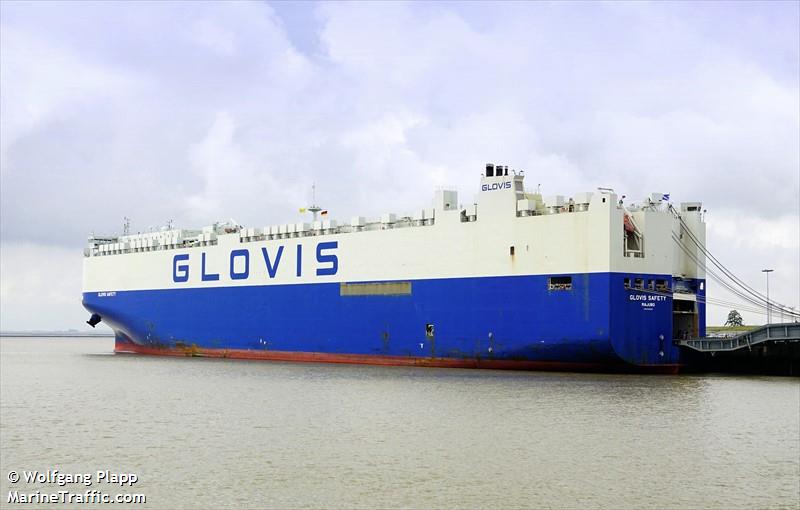 glovis safety (Vehicles Carrier) - IMO 9798399, MMSI 538007438, Call Sign V7DS5 under the flag of Marshall Islands