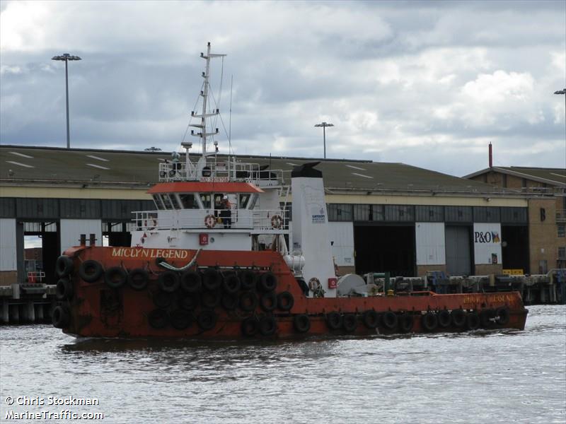 mma privilege (Offshore Support Vessel) - IMO 9735397, MMSI 563018000, Call Sign 9V3022 under the flag of Singapore