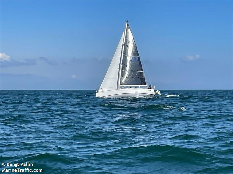 bea (Pleasure craft) - IMO , MMSI 265662590, Call Sign SD8522 under the flag of Sweden