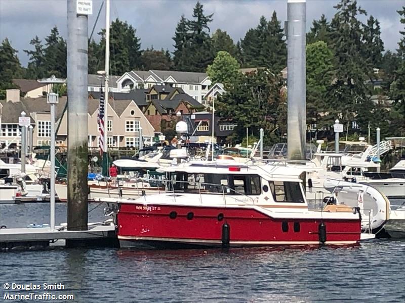 beautiful red (Pleasure craft) - IMO , MMSI 338348082 under the flag of USA