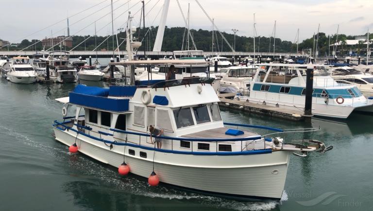 vintage (Pleasure craft) - IMO , MMSI 563035810 under the flag of Singapore