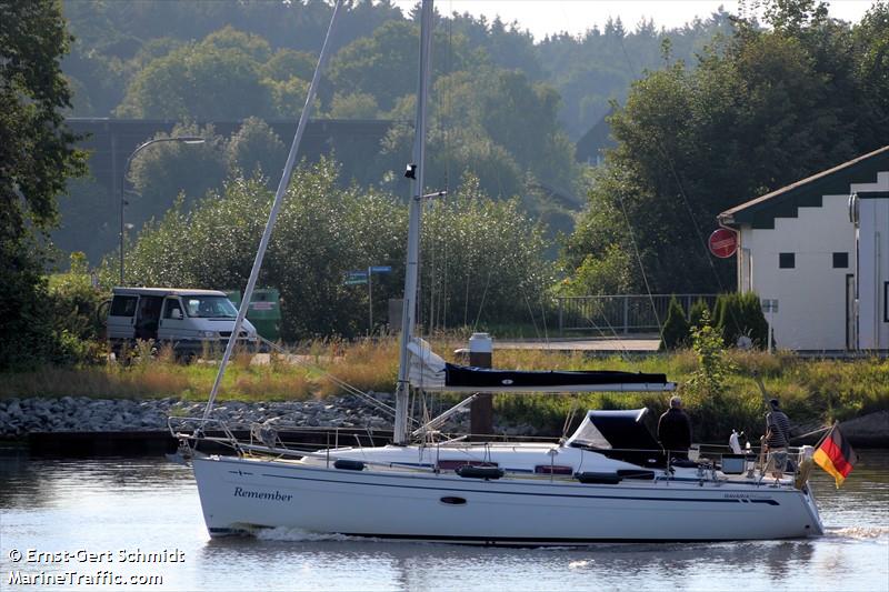 remember (Pleasure craft) - IMO , MMSI 211193570, Call Sign DA5392 under the flag of Germany