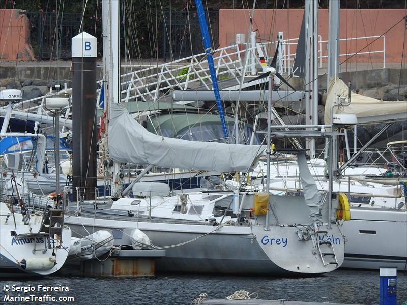 grey (Sailing vessel) - IMO , MMSI 211745360 under the flag of Germany