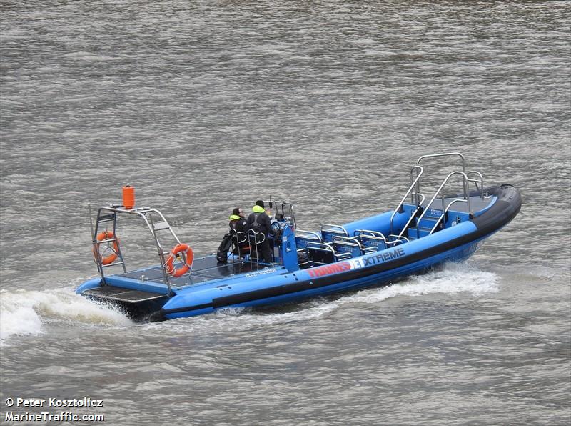 blue thunder (Unknown) - IMO , MMSI 235100801, Call Sign 2GEV3 under the flag of United Kingdom (UK)