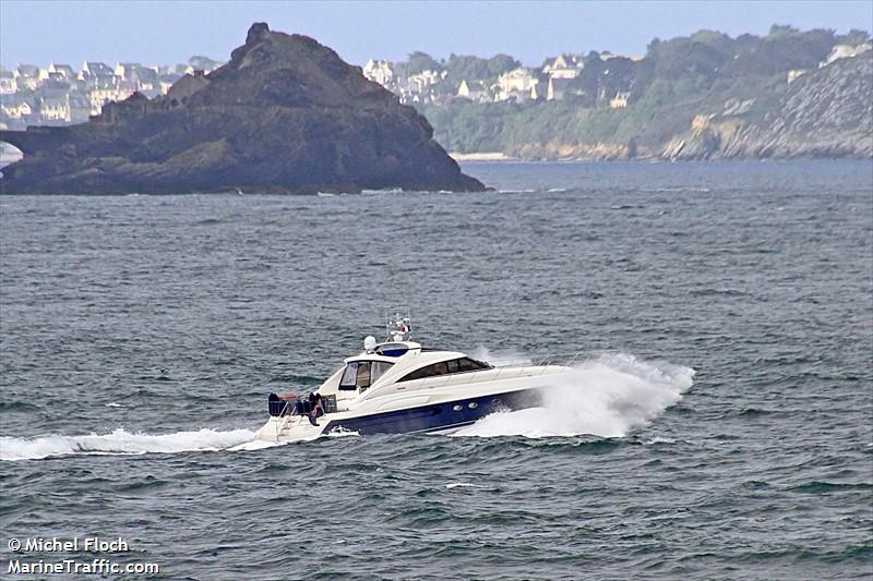 maverick 6 (Pleasure craft) - IMO , MMSI 235114627, Call Sign 2JBX9 under the flag of United Kingdom (UK)
