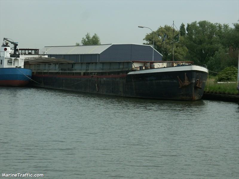 ostara (Pleasure craft) - IMO , MMSI 244690487, Call Sign PE6095 under the flag of Netherlands