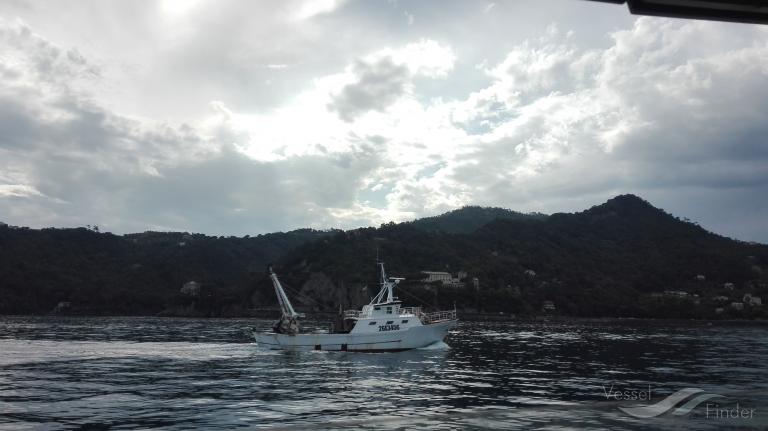 mp teresa madre (Fishing vessel) - IMO , MMSI 247041670, Call Sign IKJO under the flag of Italy
