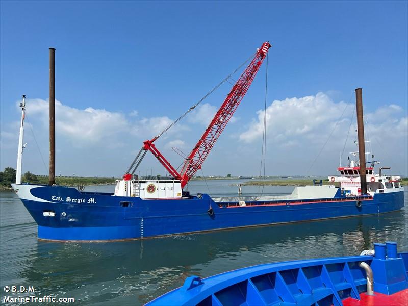 cavaliere sergio m. (Cargo ship) - IMO , MMSI 247337400 under the flag of Italy