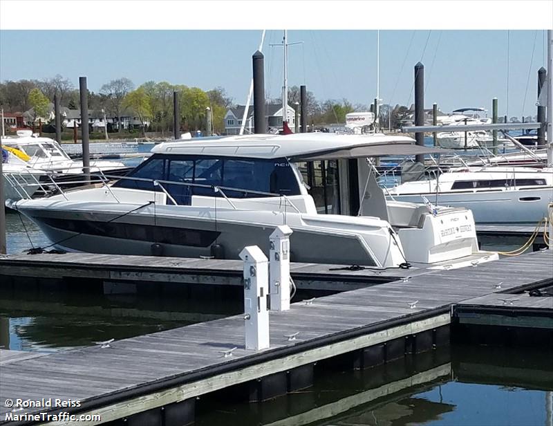sea section iii (Pleasure craft) - IMO , MMSI 338381083 under the flag of USA