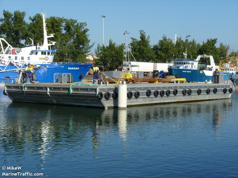 constructor 1 (Resolution 18 ship) - IMO , MMSI 503681000 under the flag of Australia