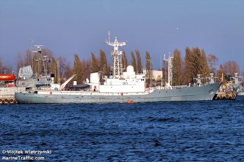 orp hydrograf (Military ops) - IMO , MMSI 261238000, Call Sign SPWP under the flag of Poland