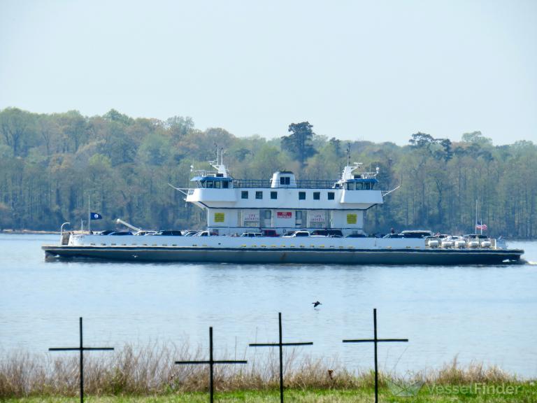 williamsburg (Passenger ship) - IMO 8220785, MMSI 367363780, Call Sign WRC4032 under the flag of United States (USA)