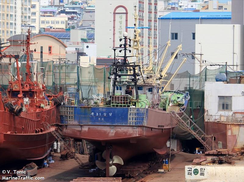 31 chang nam (Fishing vessel) - IMO , MMSI 440065110 under the flag of Korea