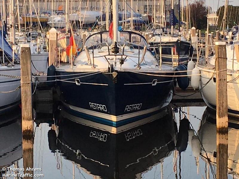 astaro (Pleasure craft) - IMO , MMSI 211298360, Call Sign DJ6216 under the flag of Germany