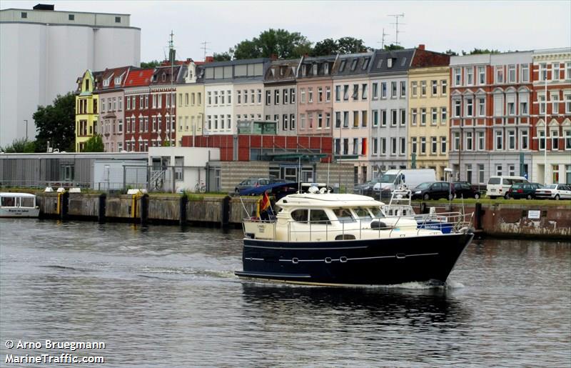 mare (Pleasure craft) - IMO , MMSI 211516290, Call Sign DGNK2 under the flag of Germany