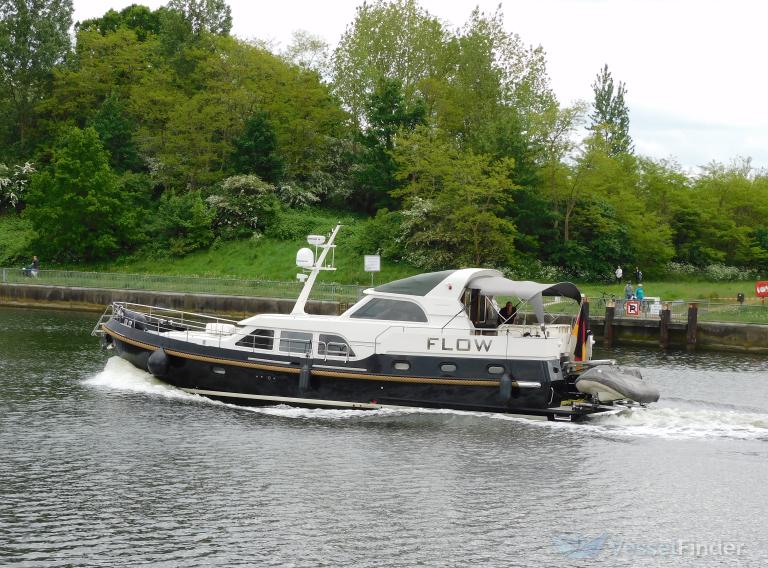 flow (Pleasure craft) - IMO , MMSI 211776830, Call Sign DC1397 under the flag of Germany