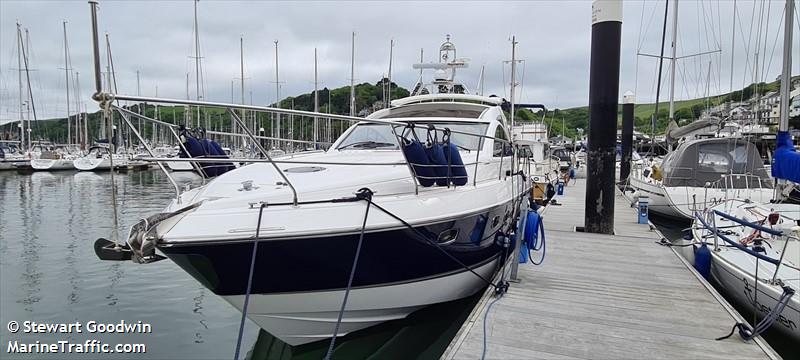 out of office (Pleasure craft) - IMO , MMSI 232021734, Call Sign MFDP3 under the flag of United Kingdom (UK)