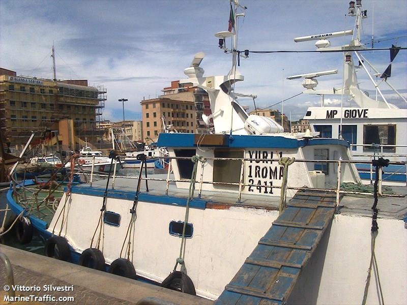 juri i (Fishing vessel) - IMO , MMSI 247090880, Call Sign IODG under the flag of Italy