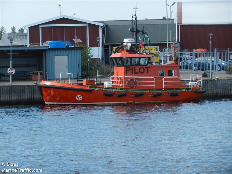 pilot 774 se (Pilot) - IMO , MMSI 265513320, Call Sign SCFE under the flag of Sweden
