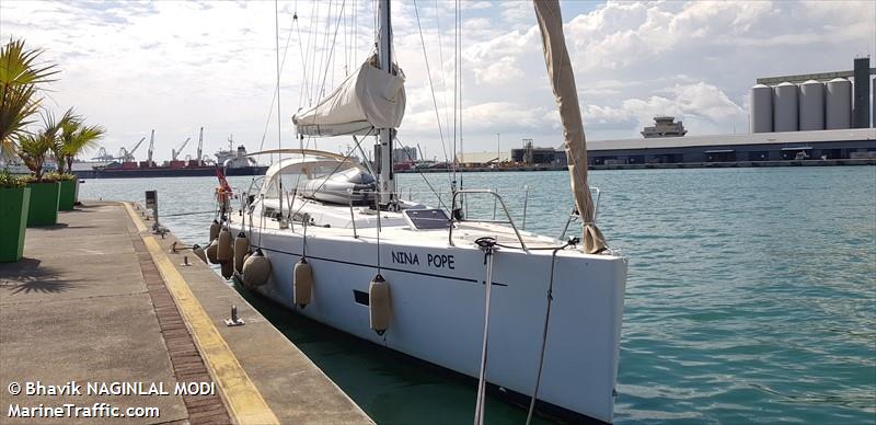 nina pope (Pleasure craft) - IMO , MMSI 269107270, Call Sign HBY4831 under the flag of Switzerland