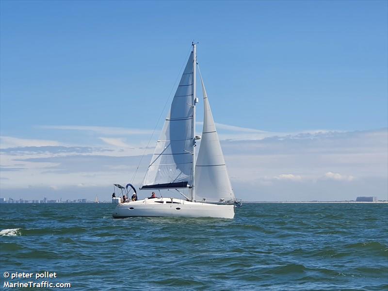 stella (Pleasure craft) - IMO , MMSI 205875530, Call Sign OP8755 under the flag of Belgium