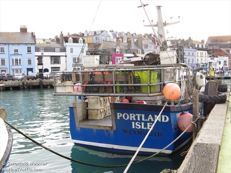 portland isle (Fishing vessel) - IMO , MMSI 232004881, Call Sign MNAQ4 under the flag of United Kingdom (UK)