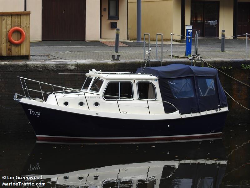 troy (Pleasure craft) - IMO , MMSI 235102707, Call Sign 2HDJ2 under the flag of United Kingdom (UK)