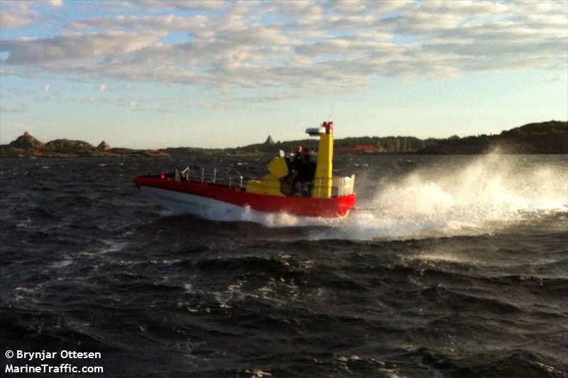rescue fbg sparbank (-) - IMO , MMSI 265714480, Call Sign 7SA2572 under the flag of Sweden