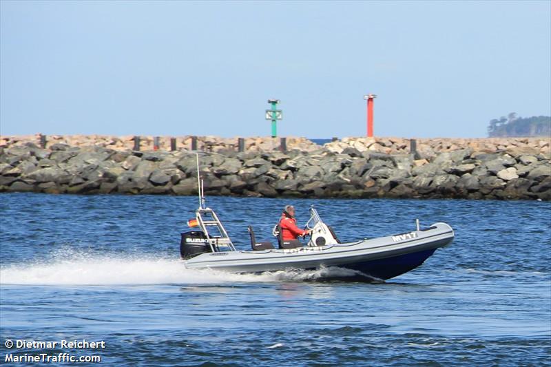 mv17 (Law enforcment) - IMO , MMSI 211337840, Call Sign DB6798 under the flag of Germany