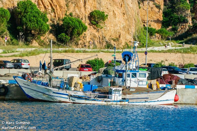 los sobrinos (Fishing vessel) - IMO , MMSI 224062640 under the flag of Spain