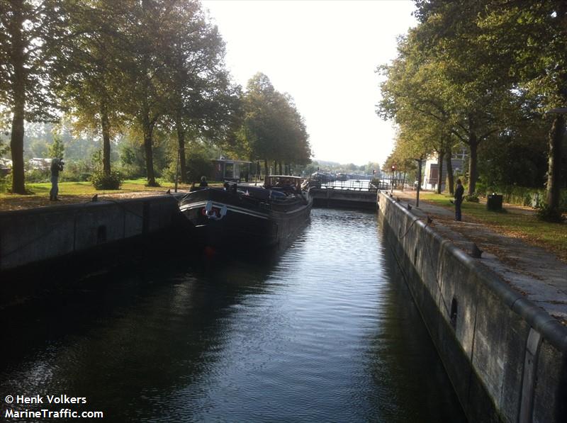 dwaal ik wacht u (Pleasure craft) - IMO , MMSI 244700997, Call Sign PH2776 under the flag of Netherlands